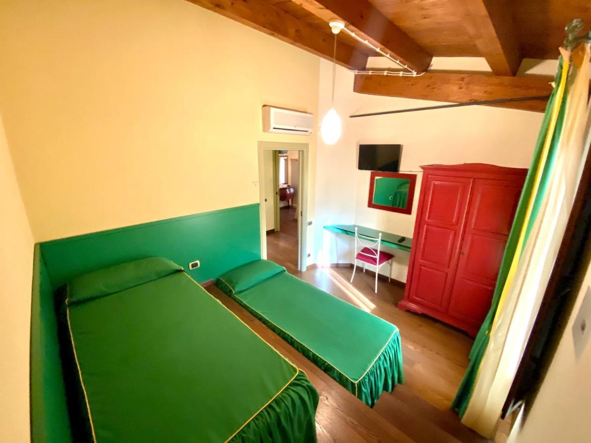 Agriturismo Il Casale Morrovalle Dış mekan fotoğraf
