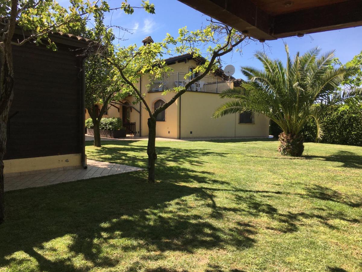 Agriturismo Il Casale Morrovalle Dış mekan fotoğraf