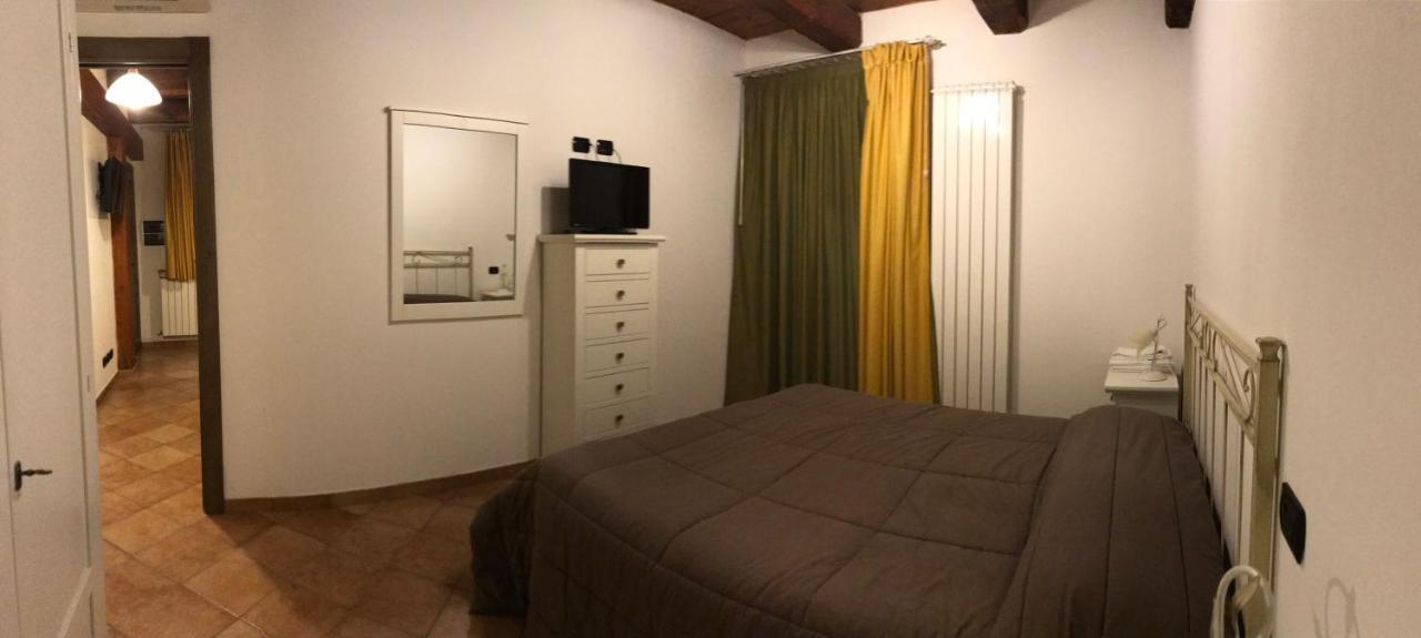 Agriturismo Il Casale Morrovalle Dış mekan fotoğraf